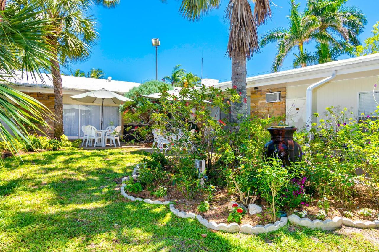 The Fairways Inn Of North Naples Exterior foto